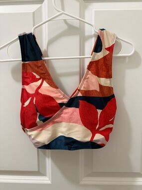 Nani Swimwear V-Neck Twistback Bikini Top in Red & Navy